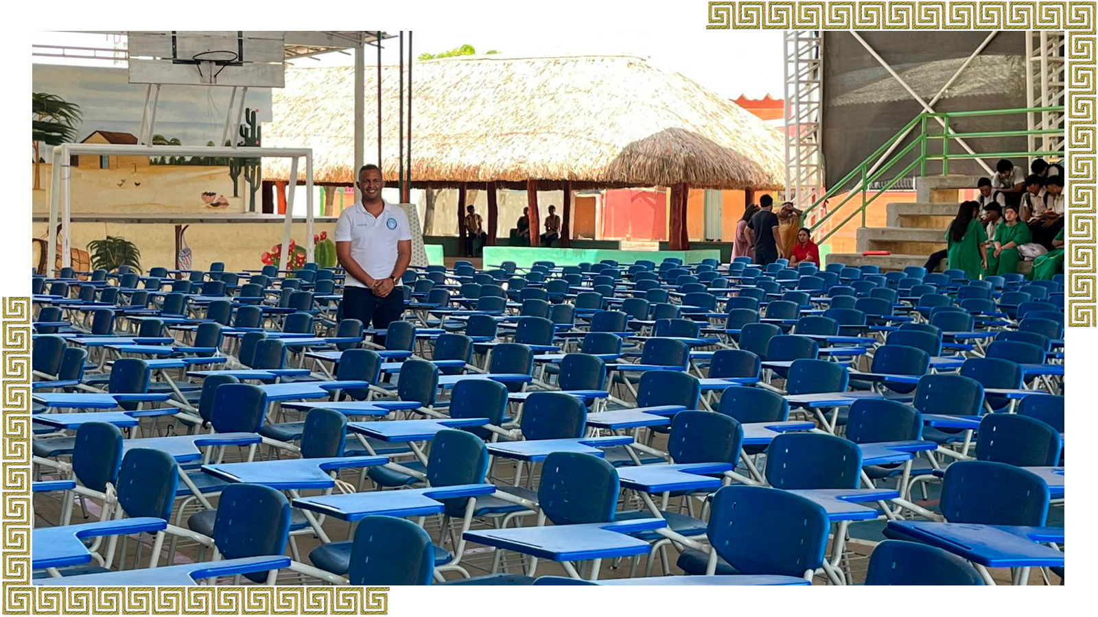Entrega de Dotación  a la IEENSIU